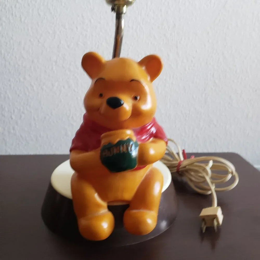 Vintage 1977 Winnie the Pooh 3-way Lamp/Nightlight - works!